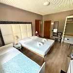 Di Martino Bed & Breakfast 4*